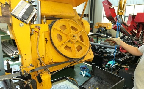 青川金属带锯床的日常使用和保养注意事项！